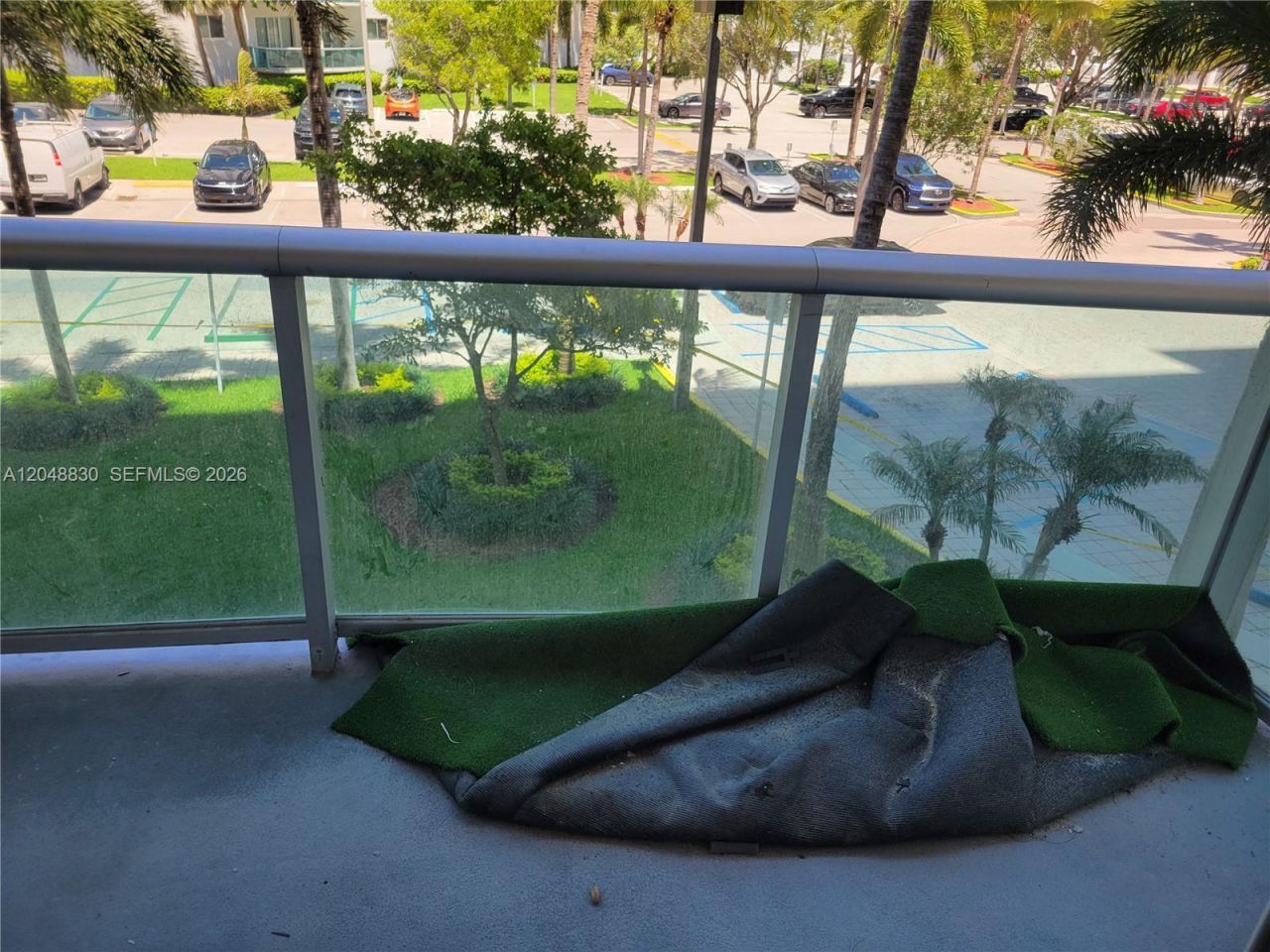 19390 Collins Ave , Unit 220, Sunny Isles Beach, FL 33160 Photo