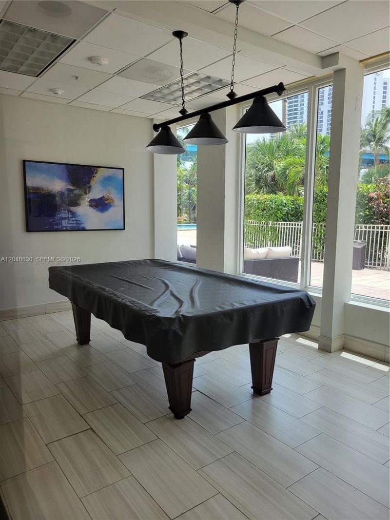 19390 Collins Ave , Unit 220, Sunny Isles Beach, FL 33160 Photo