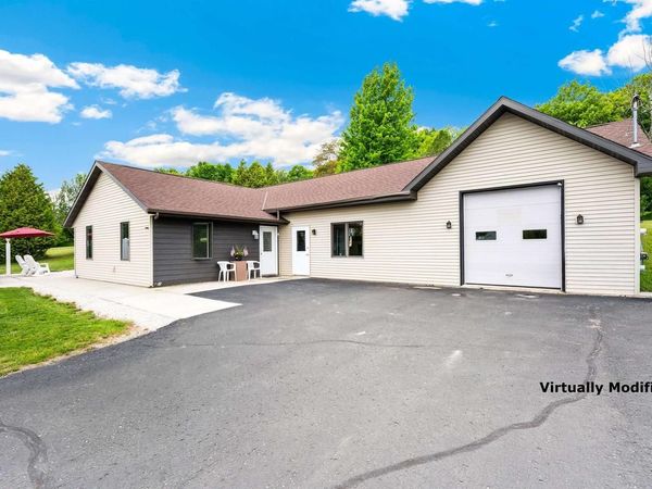 10471 COUNTRY LANE, Sister Bay, WI 54234