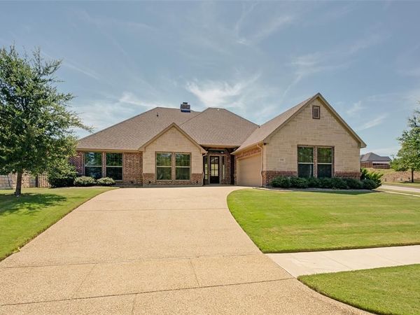 11049 Hawkins Home Boulevard , Benbrook, TX 76126