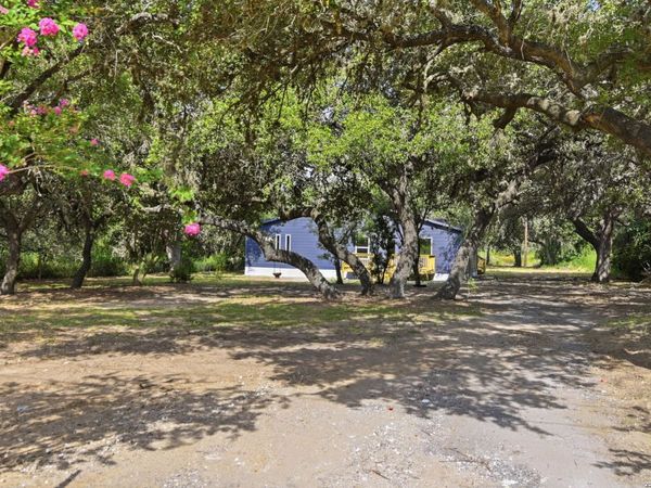 24173 US HIGHWAY 281 S, San Antonio, TX 78264
