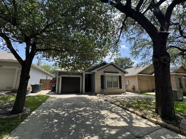 6030 Pecan Tree, San Antonio, TX 78240
