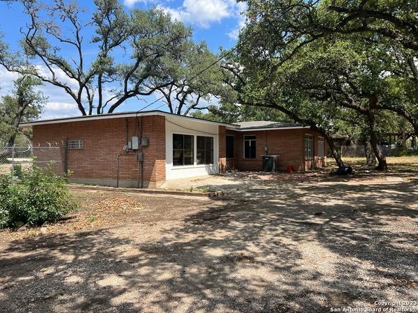 5321 Casa Bella, San Antonio, TX 78249