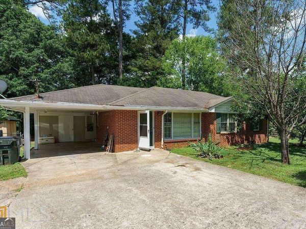 2888 Shallowford Road NE, Atlanta, GA 30341