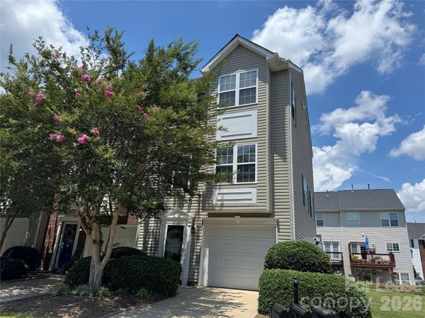 304 Rock Ridge Lane , Mount Holly, NC 28120