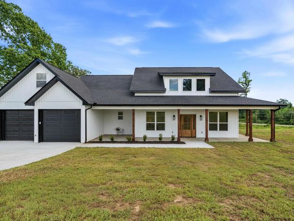 109 Chapel Hill, Bismarck, AR 71929