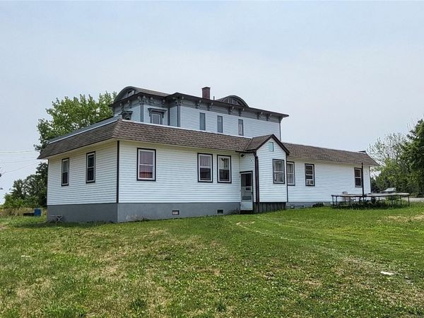 1 Mills Place, Milton, NY 12547