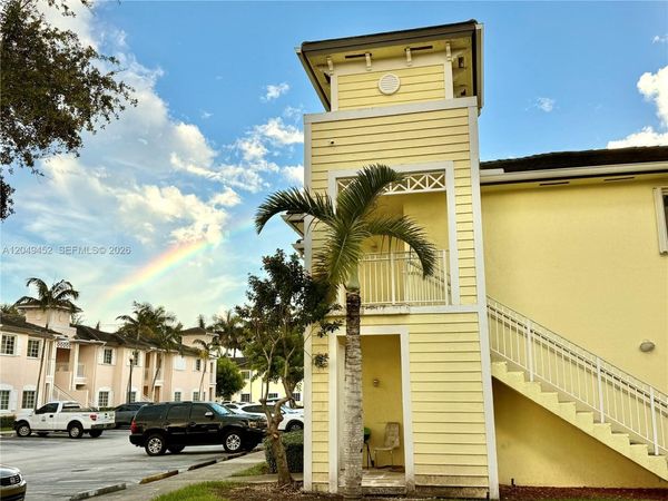2728 NE 3rd Ct, Unit 206, Homestead, FL 33033
