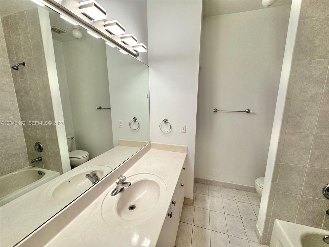 2728 NE 3rd Ct, Unit 206, Homestead, FL 33033 Photo