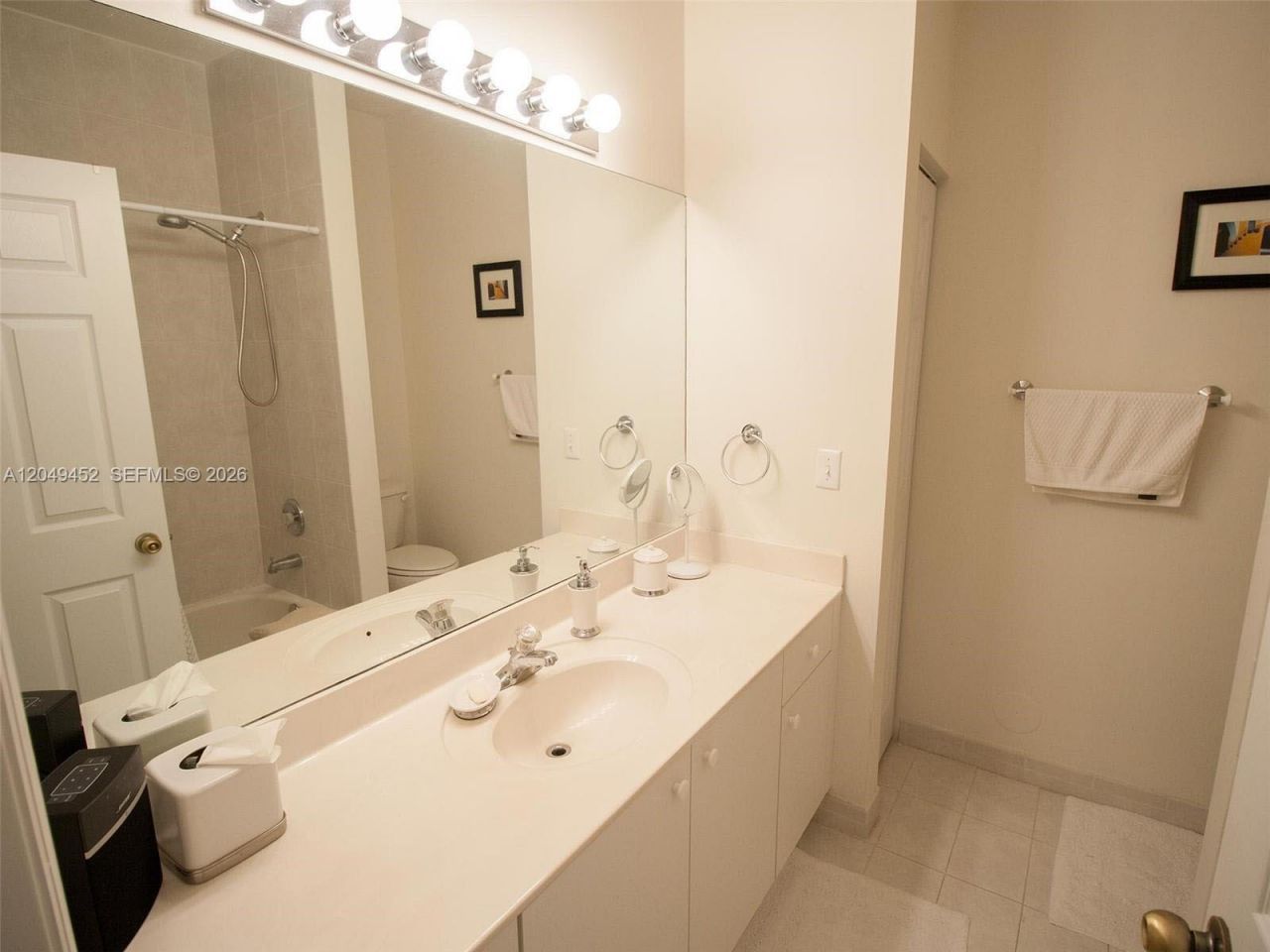 2728 NE 3rd Ct, Unit 206, Homestead, FL 33033 Photo