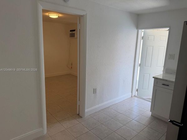 219 SW 21st Ave , Unit 5, Miami, FL 33135