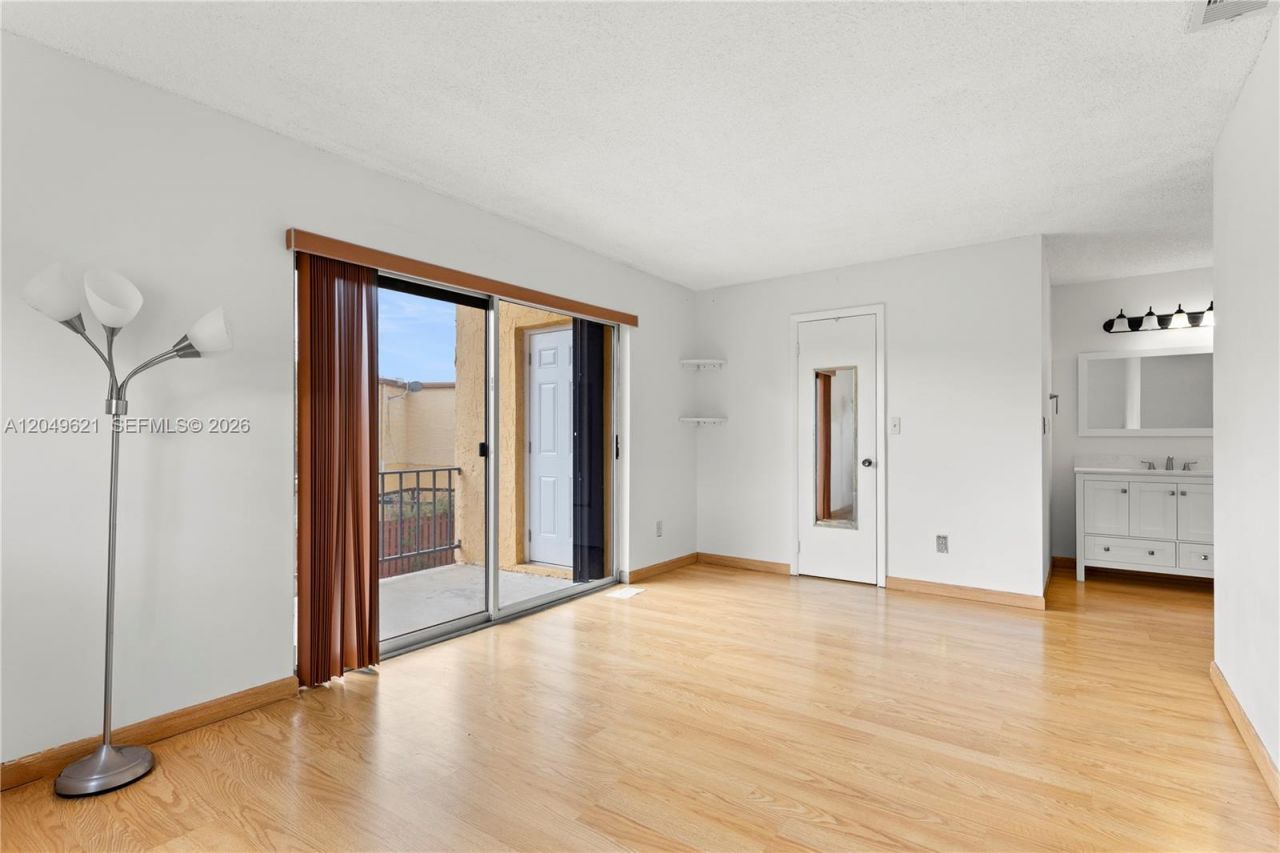 13745 SW 84th St , Unit A, Miami, FL 33183 Photo