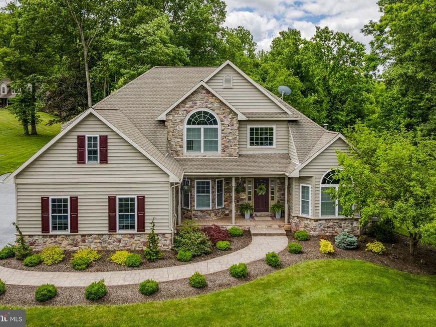 615 Blue Lake Road, Denver, PA 17517 Main Photo