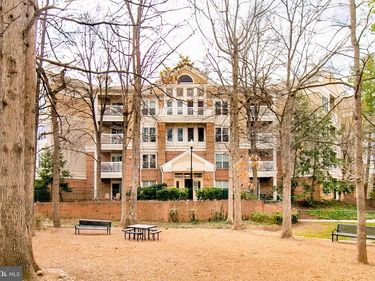 2204 WESTCOURT LANE, Unit 306, HERNDON, VA 20170