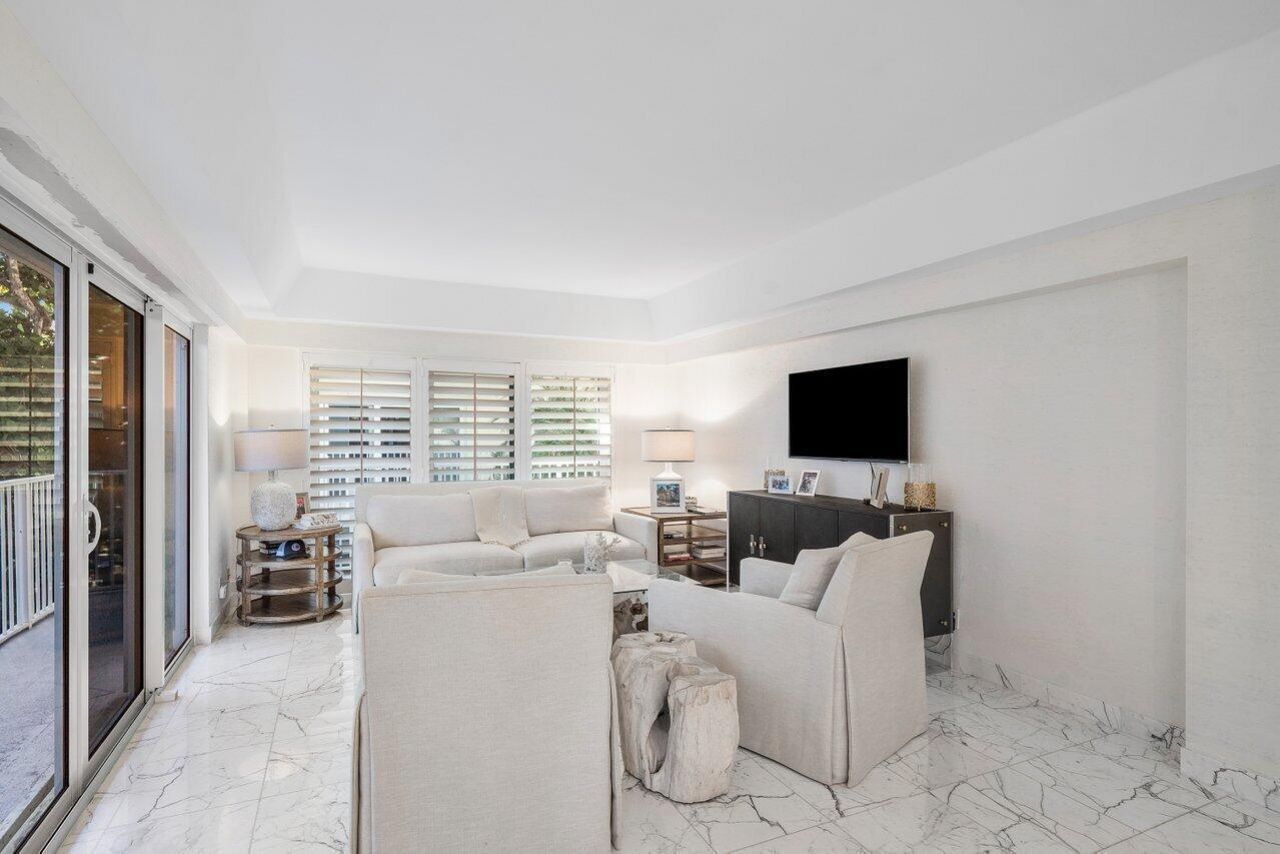 350 S Ocean Boulevard, Unit 201, Palm Beach, FL 33480 Photo