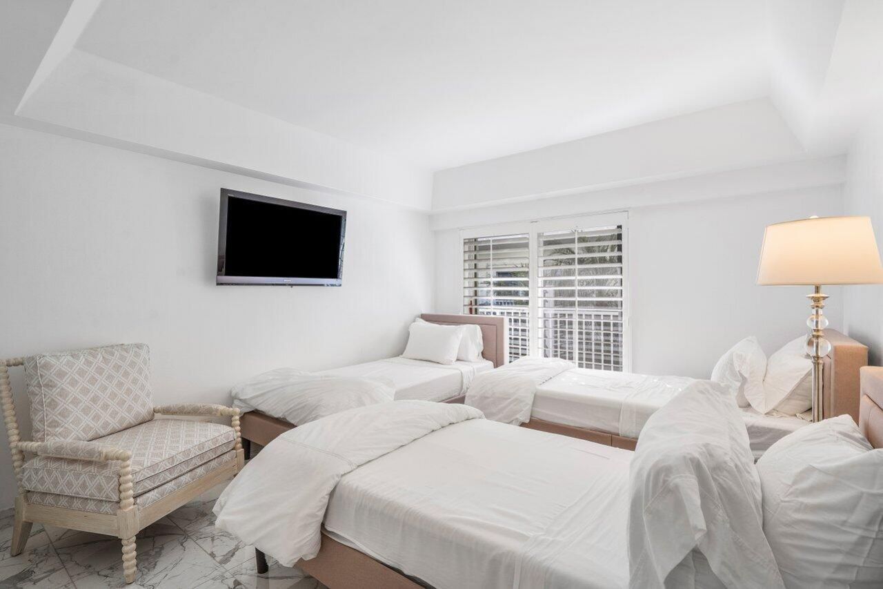 350 S Ocean Boulevard, Unit 201, Palm Beach, FL 33480 Photo