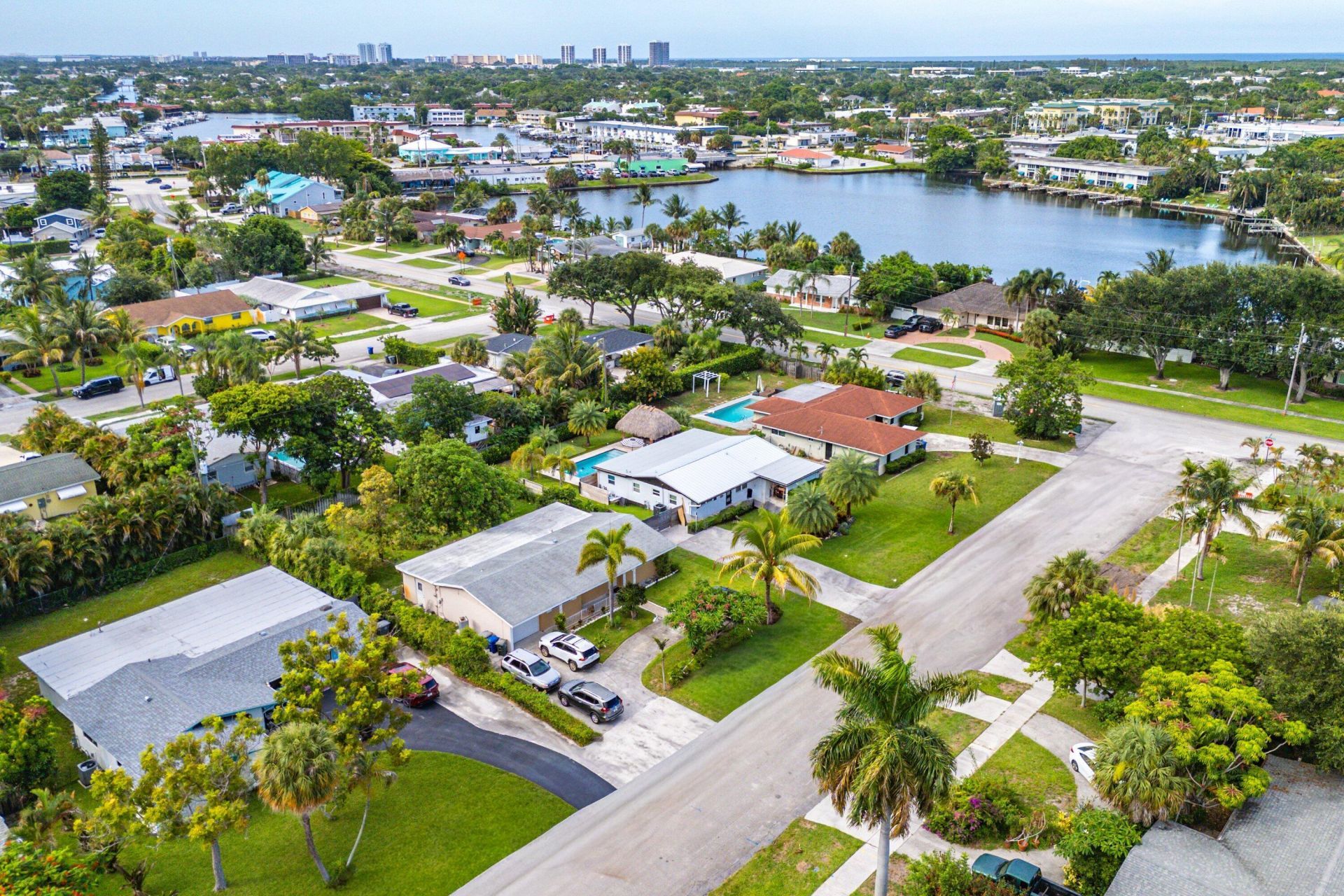 711 Laurel Drive, Lake Park, FL 33403 Photo