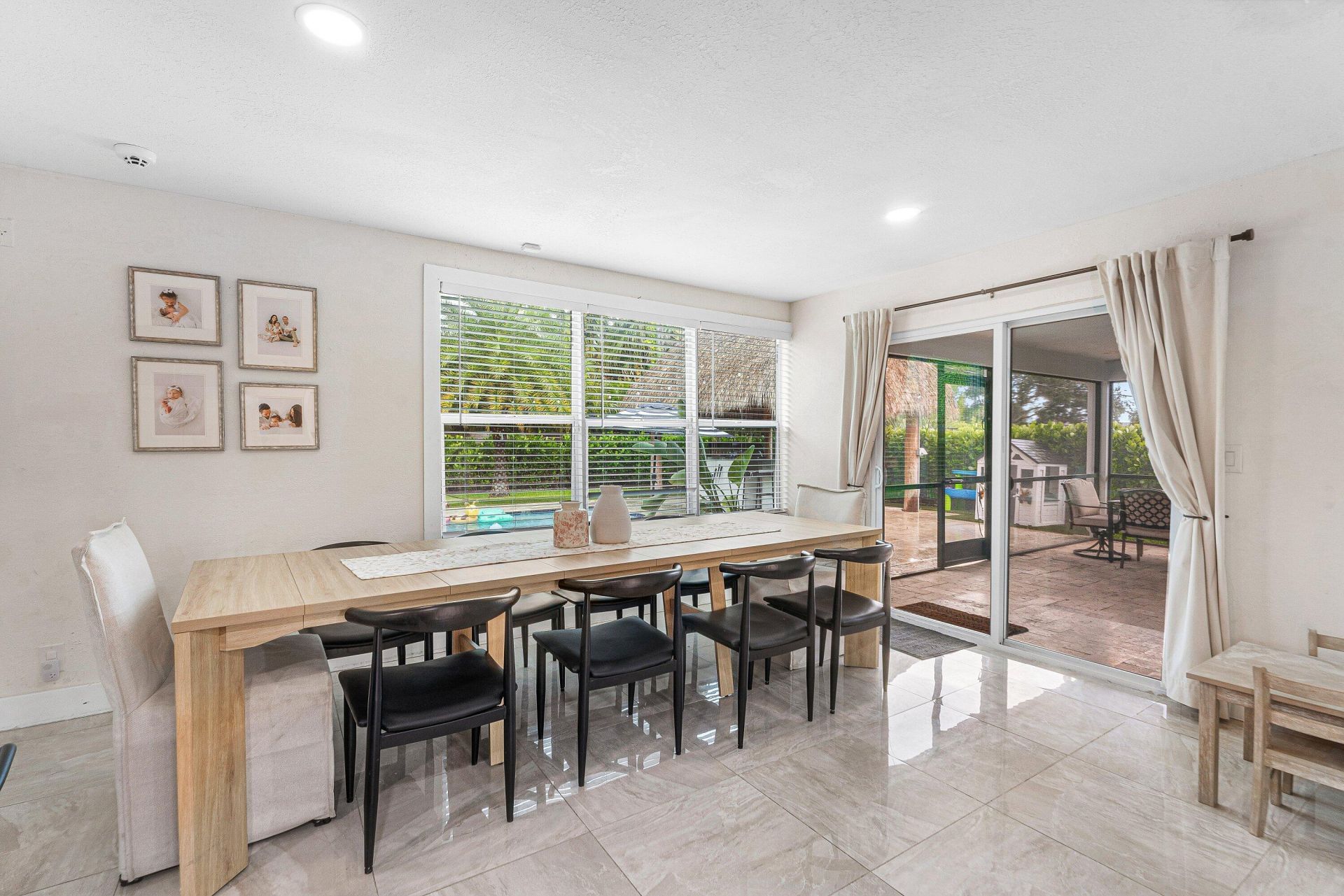 711 Laurel Drive, Lake Park, FL 33403 Photo