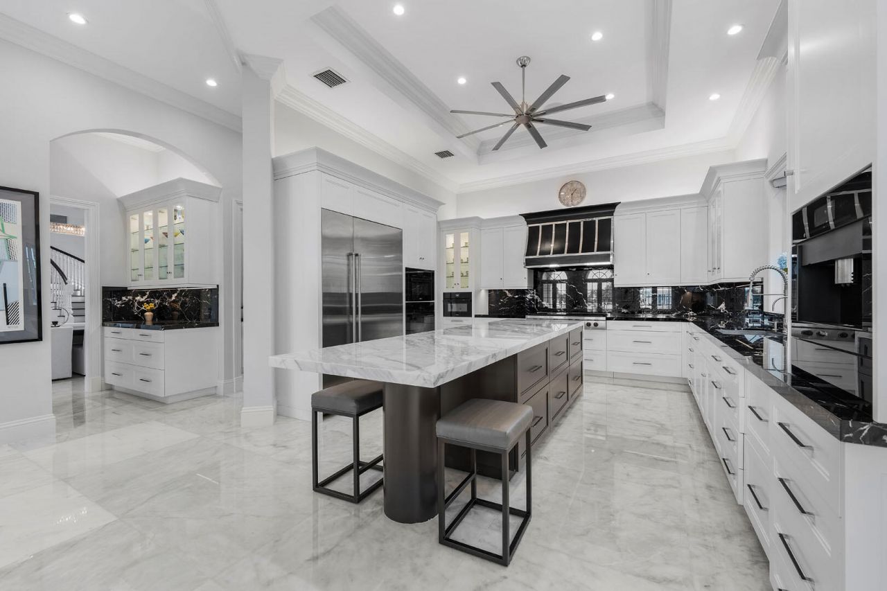 450 S Maya Palm Drive, Boca Raton, FL 33432 Photo