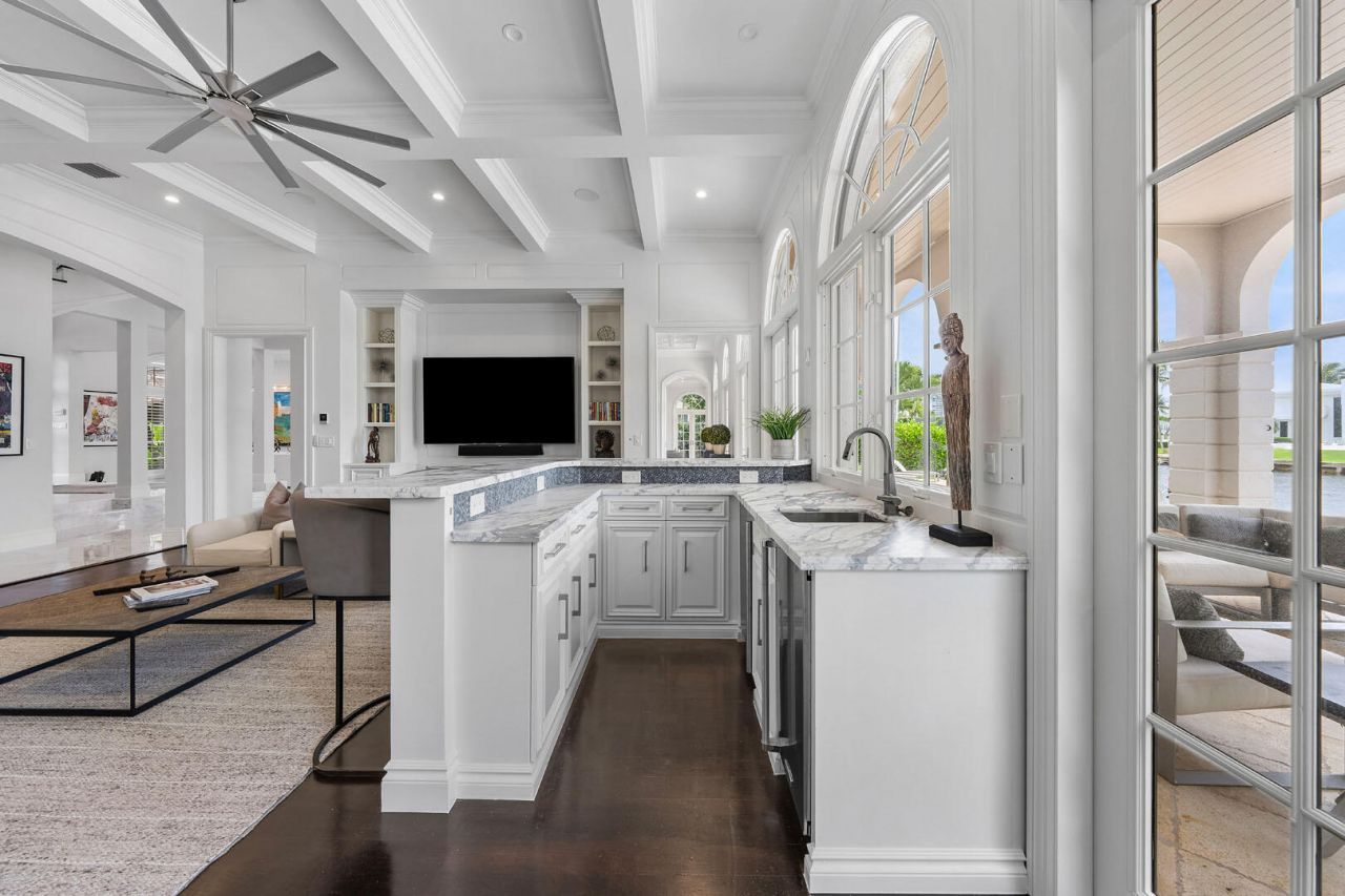 450 S Maya Palm Drive, Boca Raton, FL 33432 Photo