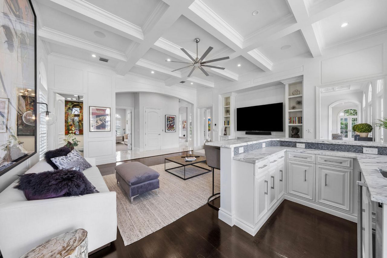 450 S Maya Palm Drive, Boca Raton, FL 33432 Photo