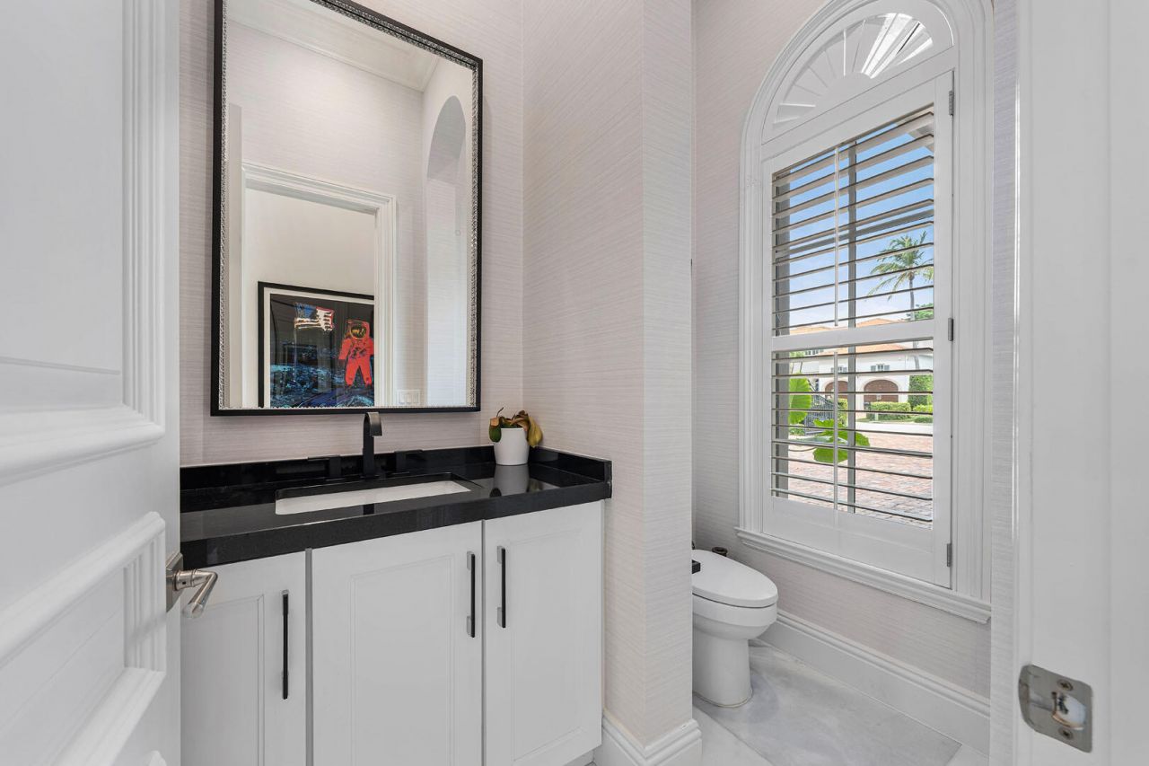 450 S Maya Palm Drive, Boca Raton, FL 33432 Photo