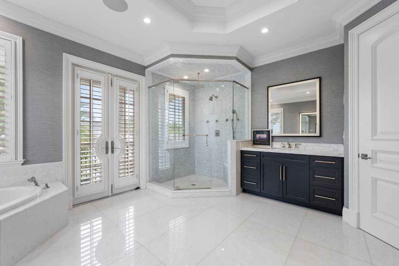 450 S Maya Palm Drive, Boca Raton, FL 33432 Photo