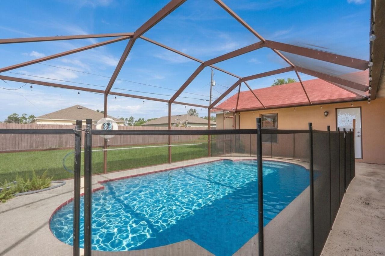 2150 SW Imperial Street, Port Saint Lucie, FL 34987 Photo