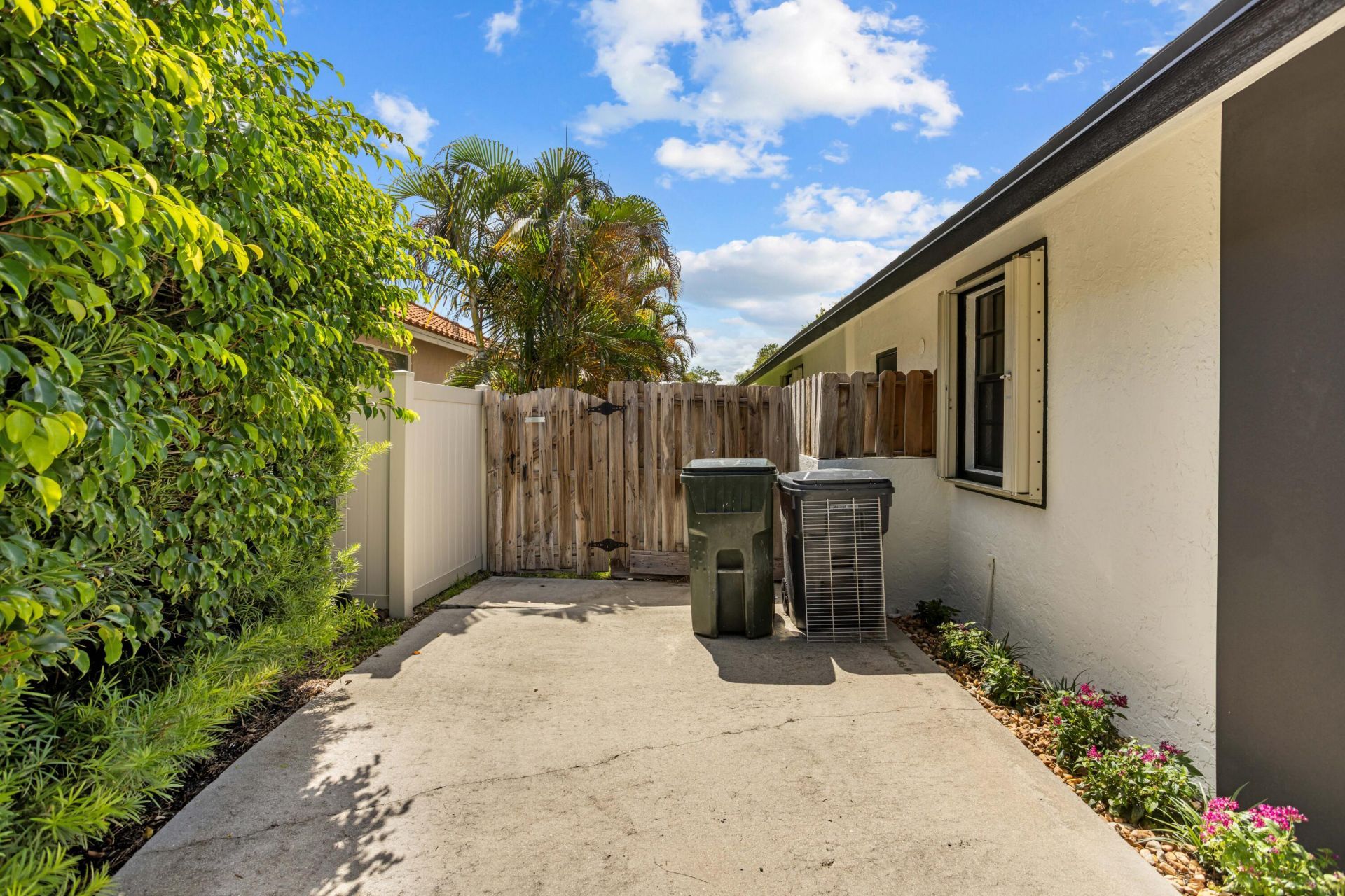 14814 Paddock Drive, Wellington, FL 33414 Photo