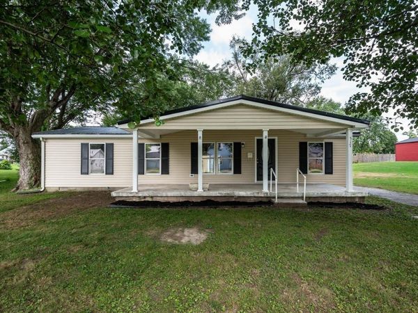 517 S 6th Street, Mitchell, IN 47446
