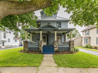 10 Chestnut Street, Phelps, NY 14532
