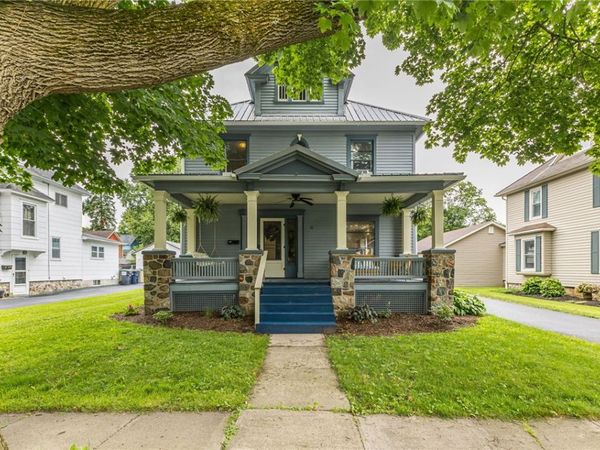 10 Chestnut Street , Phelps, NY 14532
