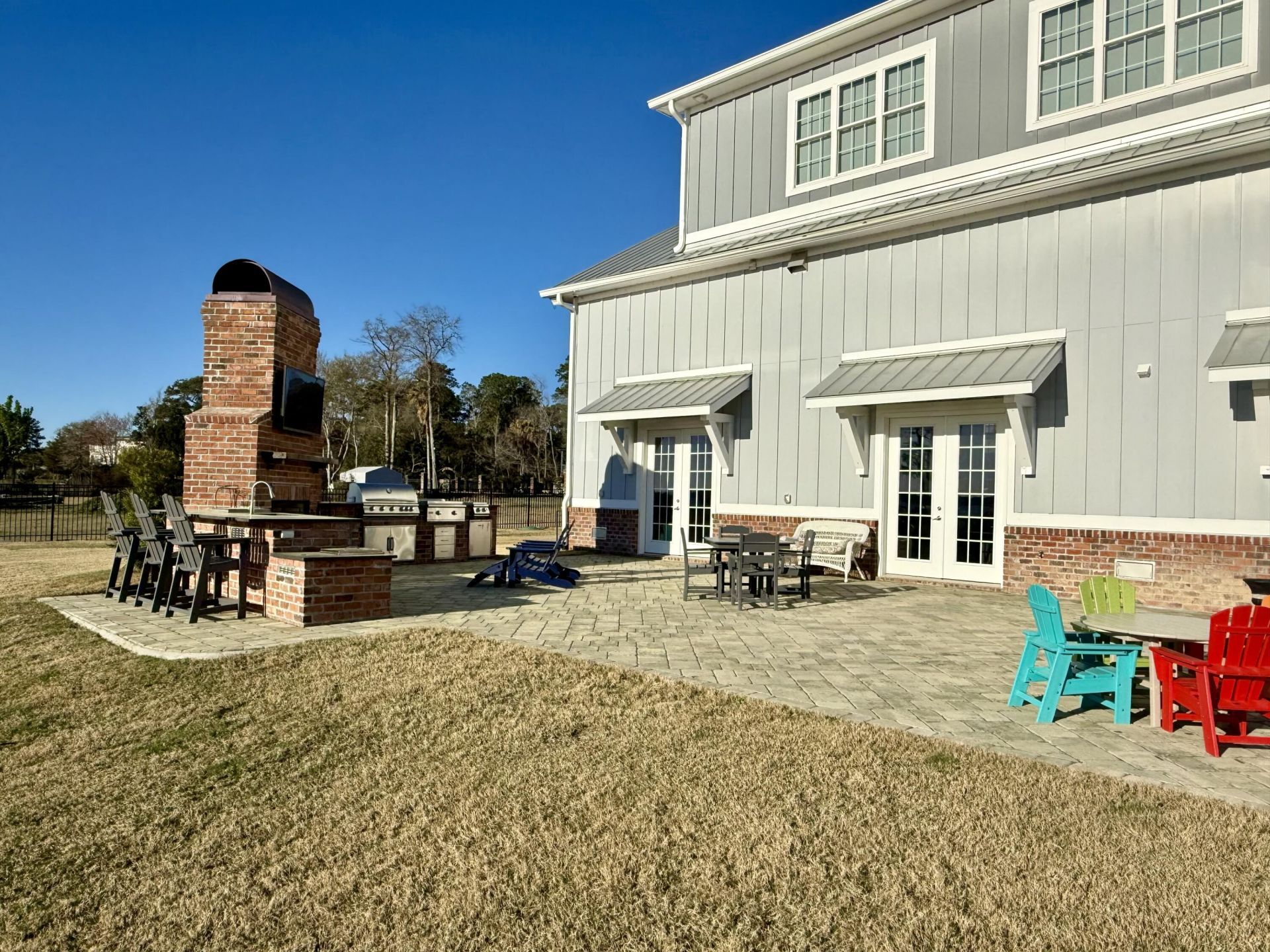 2425 S Bay Street Photo 53