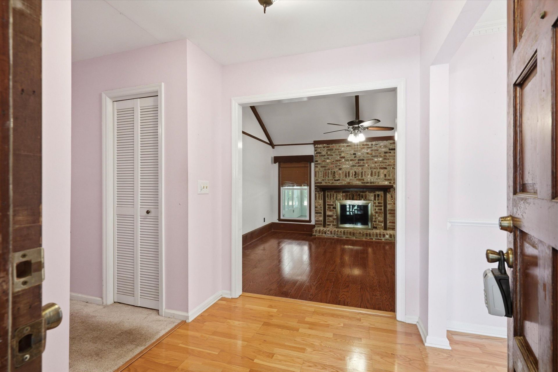 1828 Gun Club Road Photo 5