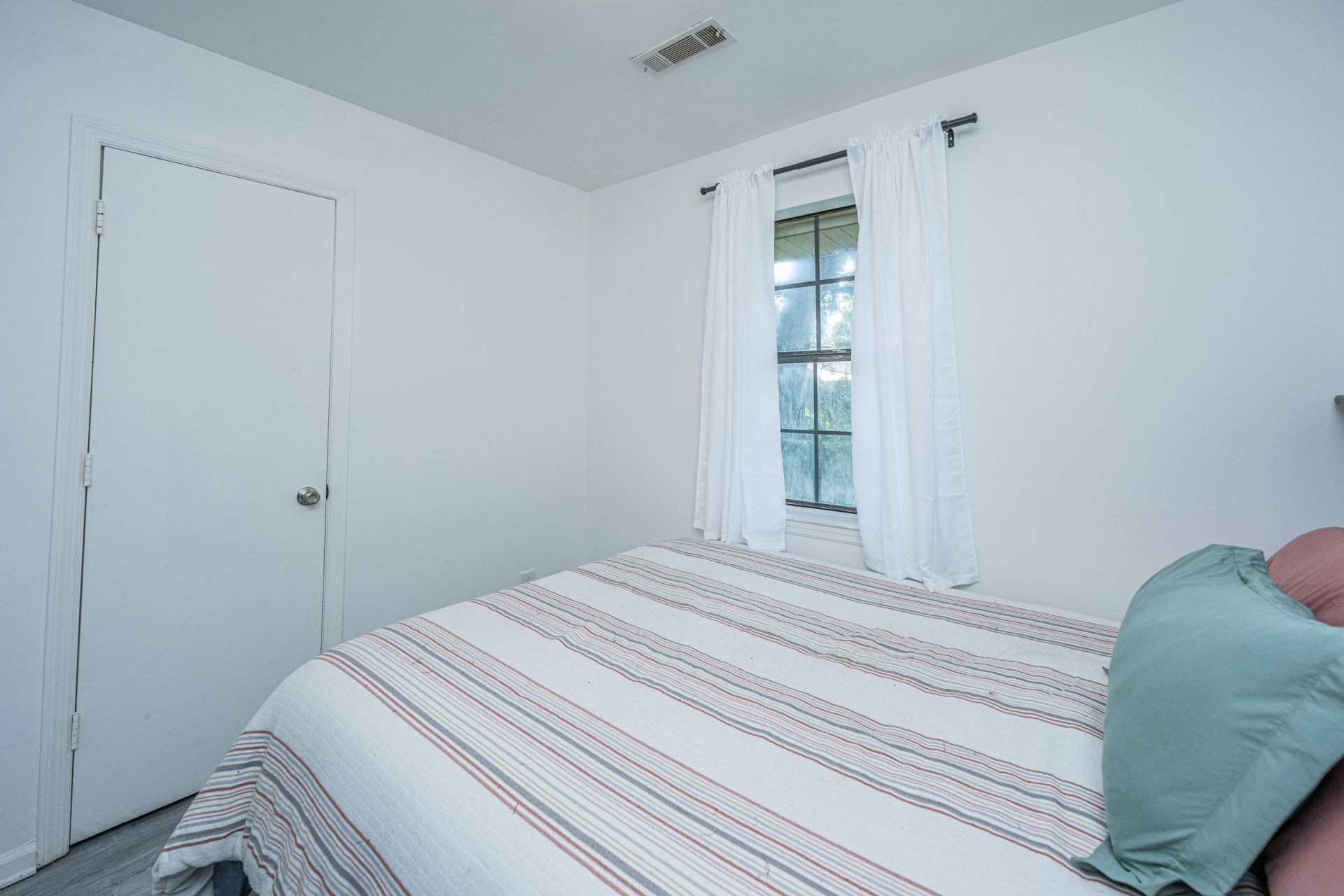 307 Umbria Drive Photo 21