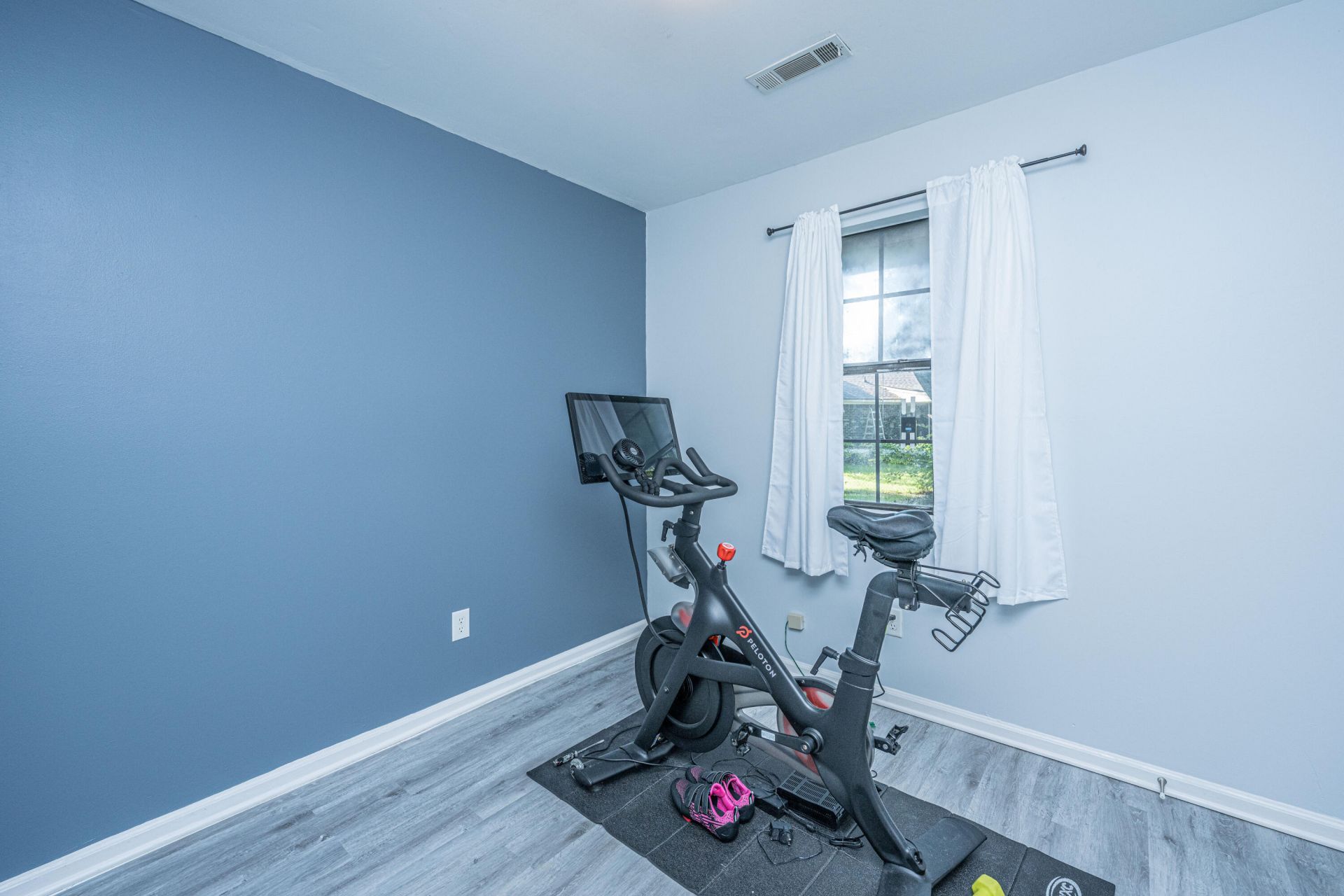 307 Umbria Drive Photo 22