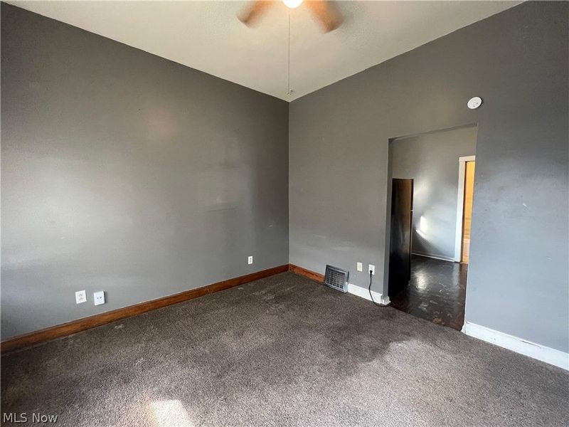 847 Jason Avenue, Akron, OH 44314 Photo 13