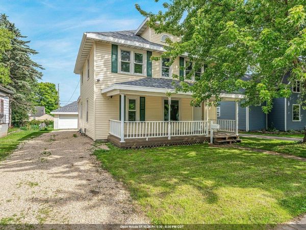 172 N MAIN STREET, Clintonville, WI 54929