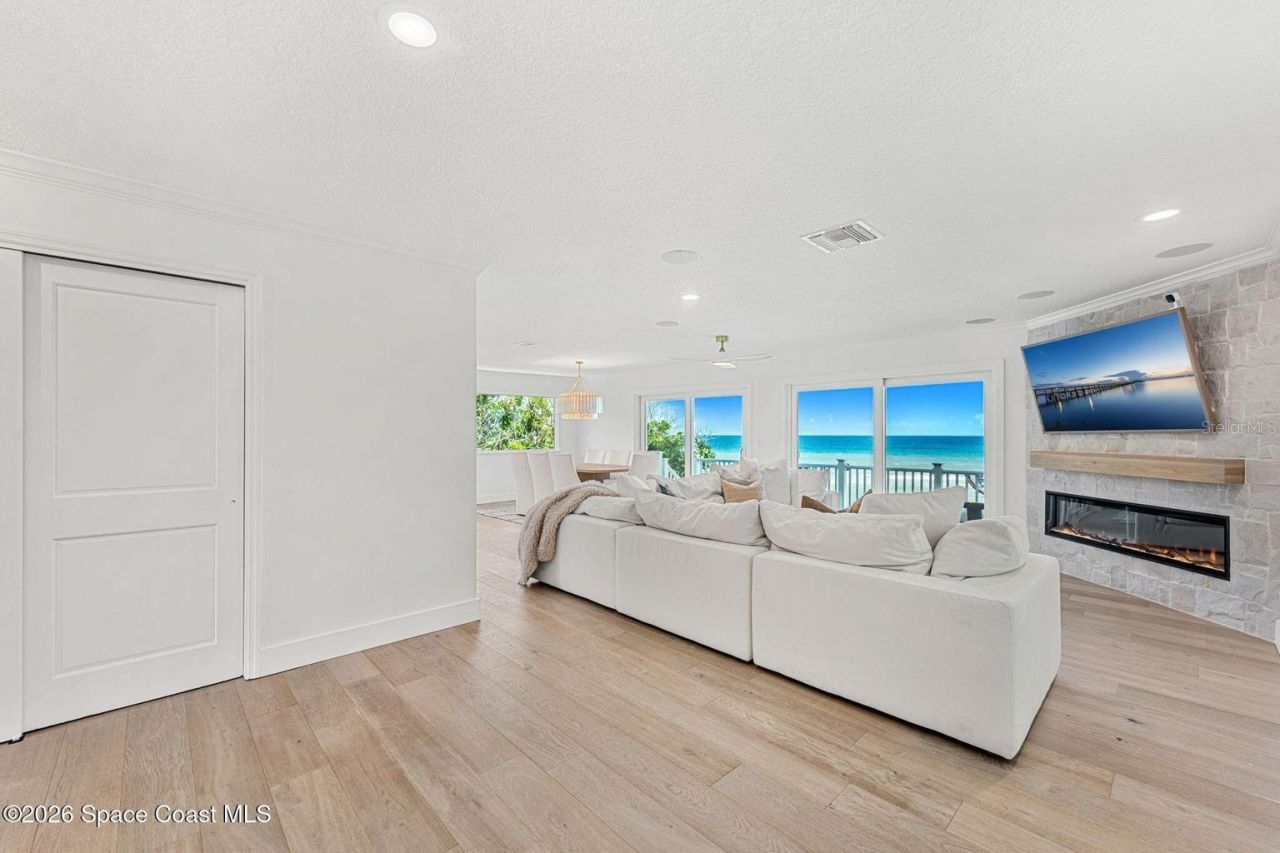 6105 S Highway A1a, Melbourne Beach, FL 32951 Photo