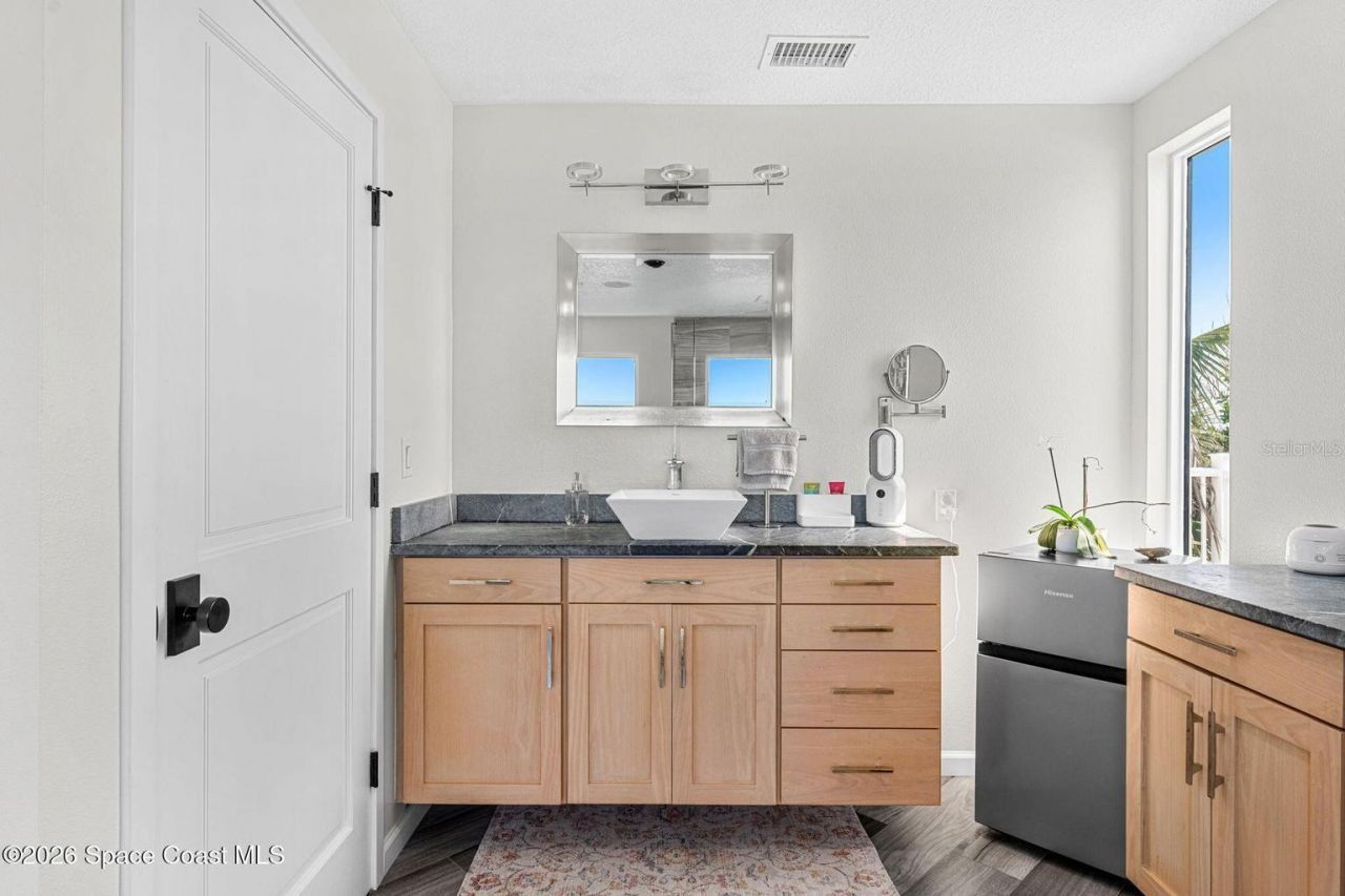 6105 S Highway A1a, Melbourne Beach, FL 32951 Photo