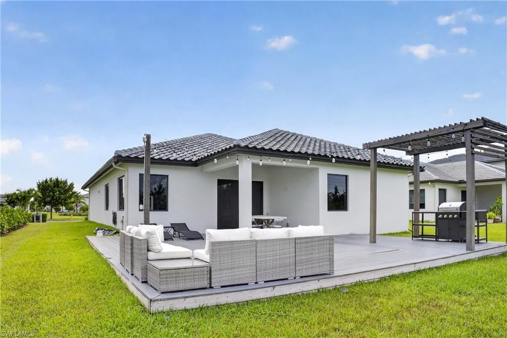 4978 Jovanne St , Immokalee, FL 34142 Photo