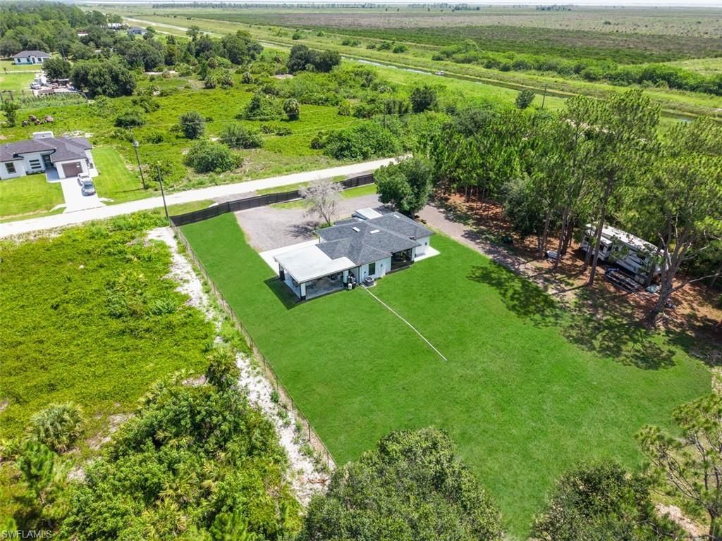 7711 Wheeler Rd , Labelle, FL 33935 Photo