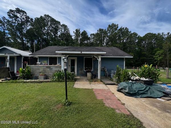 10030 Quail Way, Bay Saint Louis, MS 39520