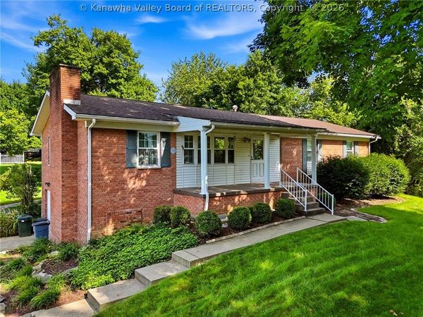 427 Ponderosa Drive, Culloden, WV 25541