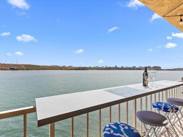 4747 Marina, Unit 16, Carlsbad, CA 92008