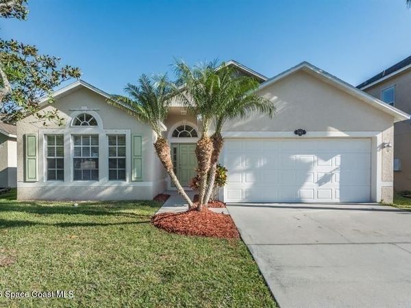 141 Morgan Circle , Sebastian, FL 32958