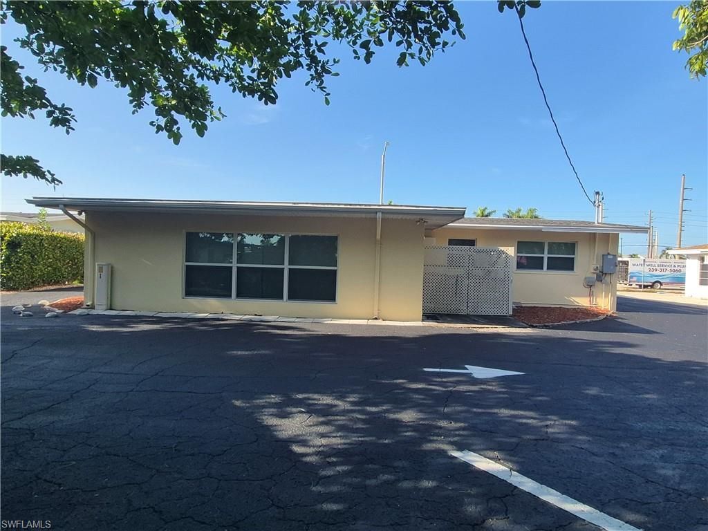 1625 Colonial Blvd , Fort Myers, FL 33907 Photo