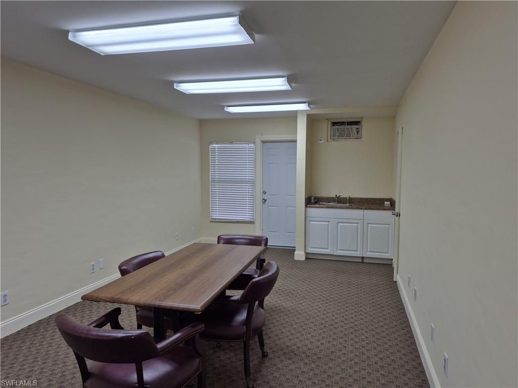1625 Colonial Blvd , Fort Myers, FL 33907 Photo