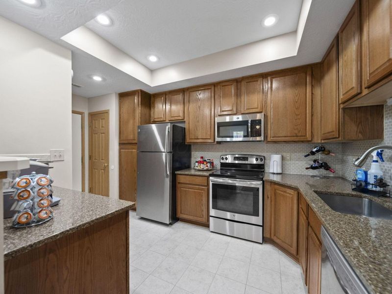 622 Piney Glen Drive, Unit 622, Columbus, OH 43230 Photo 15