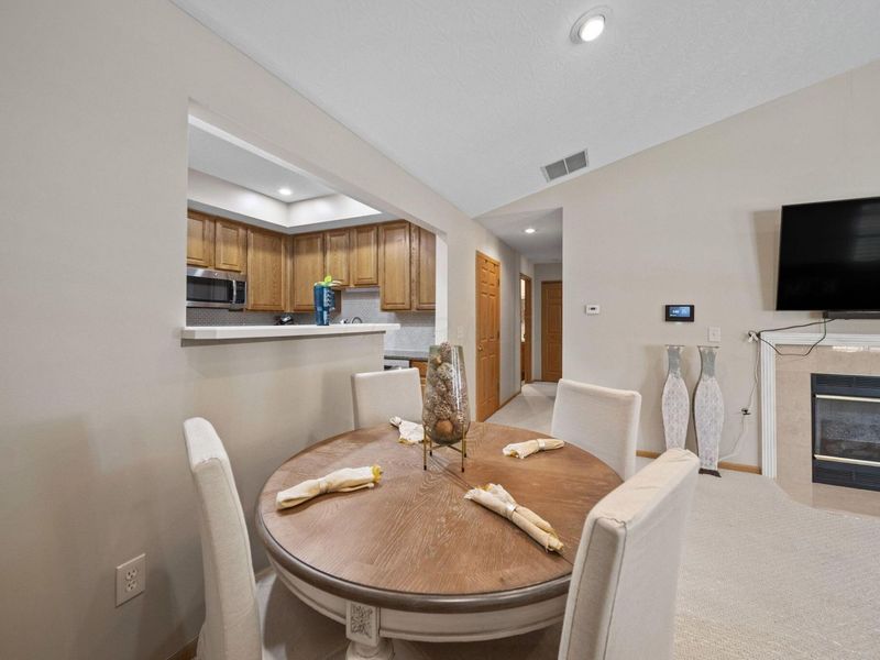 622 Piney Glen Drive, Unit 622, Columbus, OH 43230 Photo 22